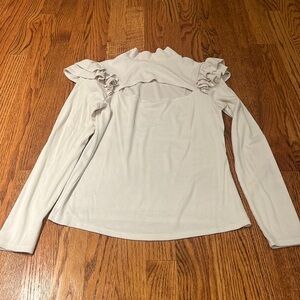 Generation Love Woman’s Cream Cut Out Ruffle Sweater Size XS